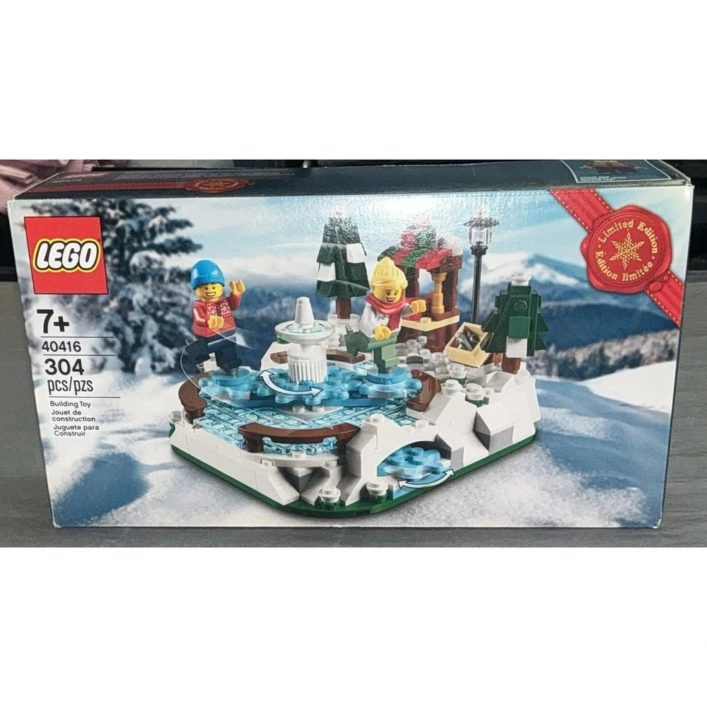 LEGO Seasonal Ice Skating Rink (40416) New Sealed Box Limited Edition